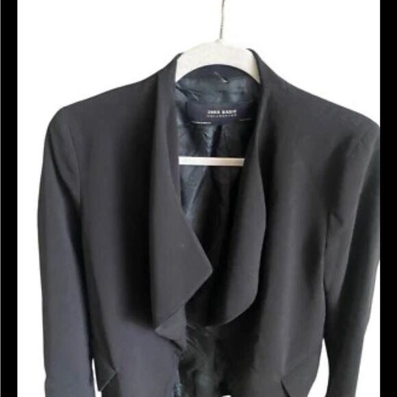 ZARA Black Asymmetrical Hem Open Blazer. Size Medium. - Picture 2 of 8